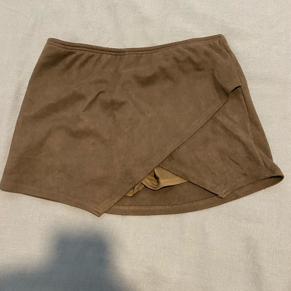 Olive felt skort